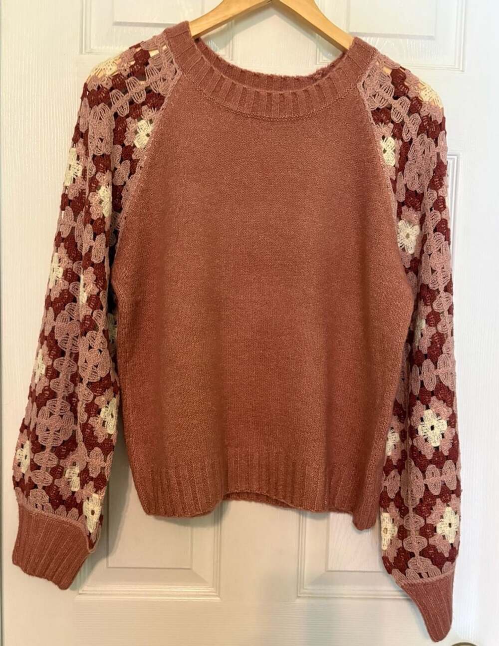 NWOT Entro Style T18723 Crochet Granny Square Puff Sleeve Knit Sweater, medium